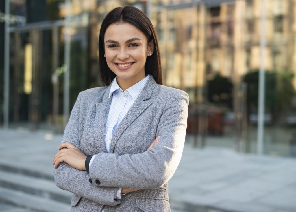 Auxiliar, assistente e analista